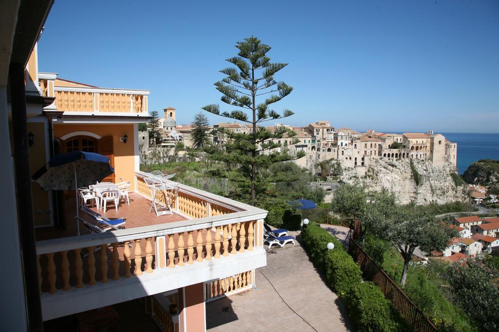 Mansarda Villa Alf Di Vito Tropea Exterior photo